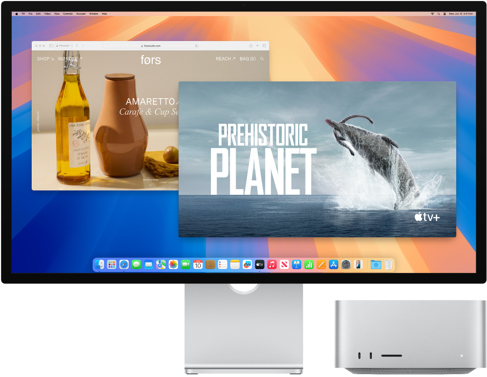 Mac Studio junto a la pantalla Apple Studio Display.