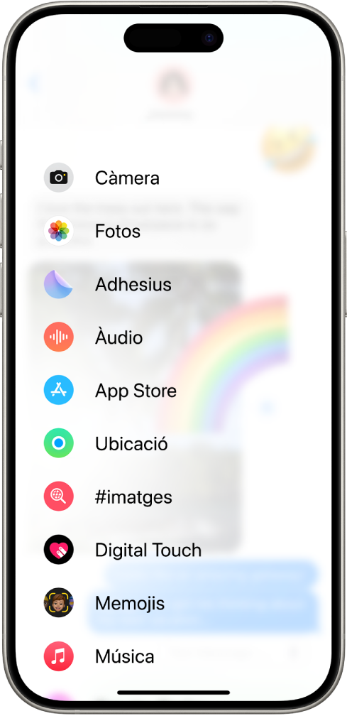 Després de tocar el botó “Apps” en una conversa de l’app Missatges, apareix una llista de funcions que pots afegir al missatge.