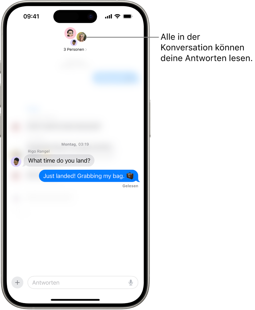 In einer Gruppenkonversation in der App „Nachrichten“ wird eine Inline-Antwort erstellt. Oben auf dem Bildschirm werden Symbole für die Personen in der Gruppe angezeigt. Die Bildschirmtastatur befindet sich in der unteren Bildschirmhälfte. Der größte Teil der Nachrichten in der Konversation wird unscharf dargestellt, mit Ausnahme des Textteils, auf den mit einer Inline-Antwort geantwortet wird.