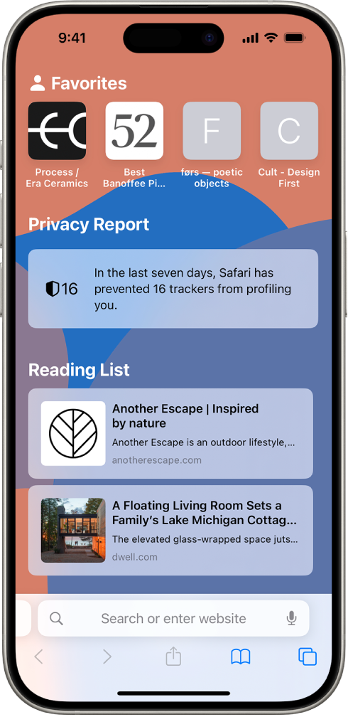 The start page in Safari, which shows favorite websites, the Privacy Report, and websites saved to the Reading List.