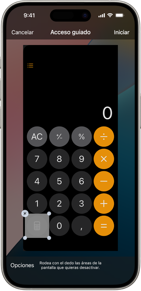 Pantalla del iPhone en la que se está configurando la función “Acceso guiado”. El iPhone se está restringiendo temporalmente a la app Calculadora y uno de los botones de la app se ha desactivado.