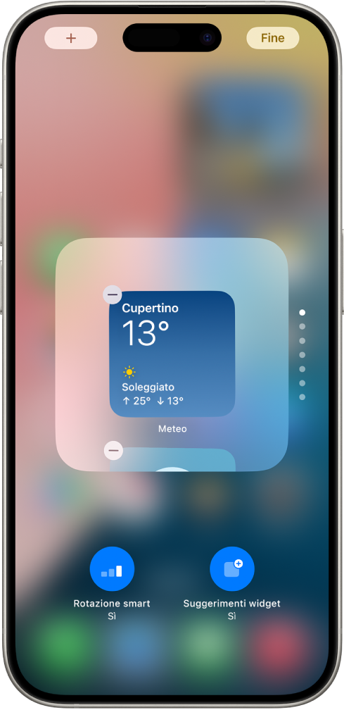 Una raccolta smart in fase di modifica, con un pulsante Rimuovi nell’angolo in alto a sinistra di un widget nella raccolta. Sotto sono presenti un pulsante “Rotazione smart” e un pulsante “Suggerimenti widget” per aggiungere widget alla raccolta.