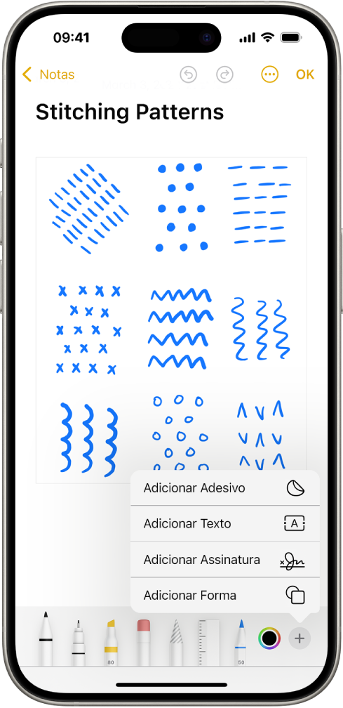 A barra de ferramentas de Marcação está aberta na parte inferior de uma nota no app Notas. O botão Adicionar, no canto inferior direito da tela, está selecionado. Estas opções estão disponíveis no menu Adicionar: Adicionar Adesivo, Adicionar Texto, Adicionar Assinatura e Adicionar Forma.