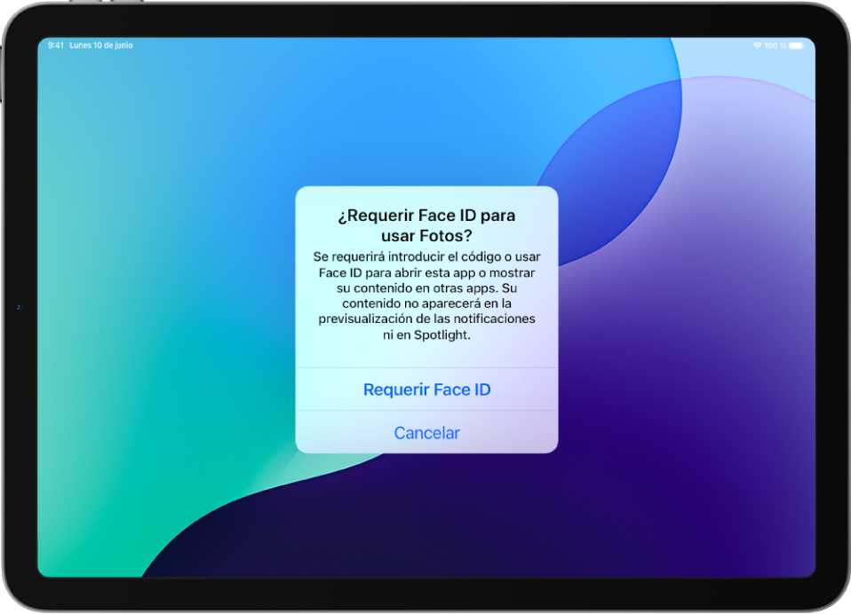 Un aviso en la pantalla del iPad solicita Face ID para abrir la app Fotos.
